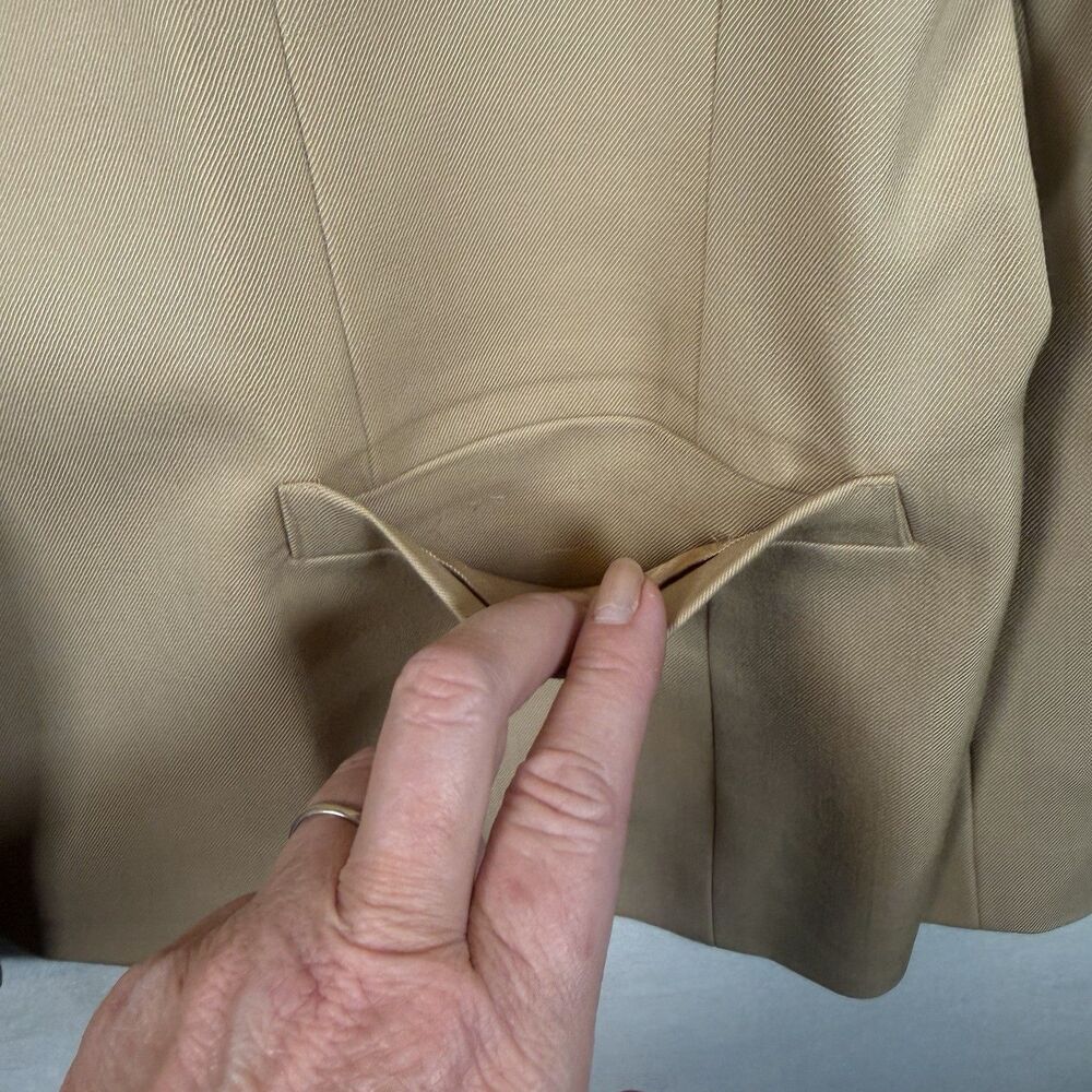 Austin Reed Wool Blazer Petite 12 Camel Made USA - Picture 8 of 14